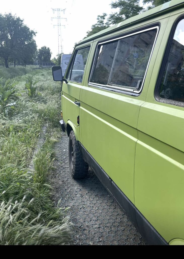 Egy újabb különlegesség: VW Transporter & Farbex Rubber Paint #5